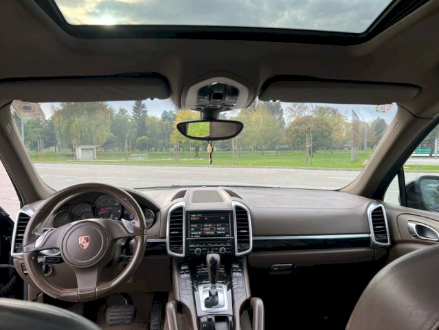 Porsche Cayenne 3,0 V6 TDI *sport,kuka,alu21*