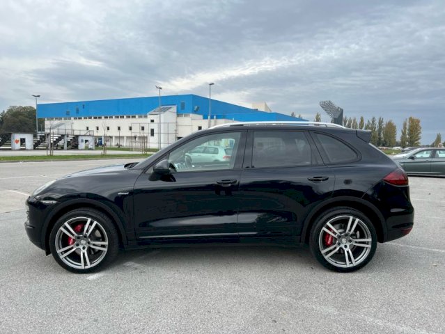 Porsche Cayenne 3,0 V6 TDI *sport,kuka,alu21*