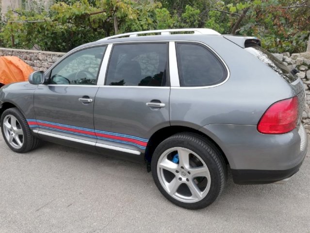 Porsche Cayenne 4,5 V8