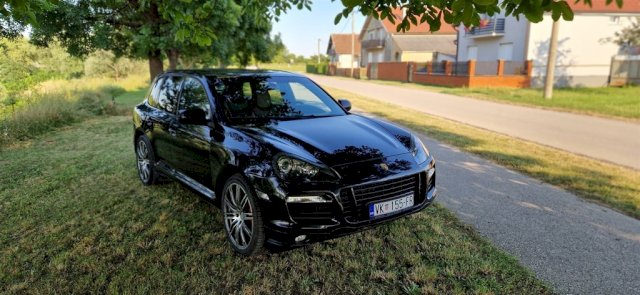 Porsche Cayenne Turbo 500ks