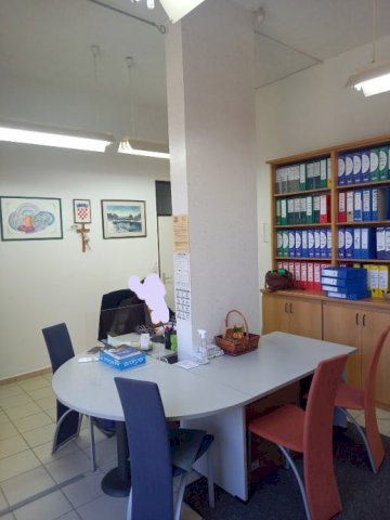 Poslovni prostor u samom centru Osijeka 59 m2