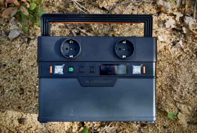 Powerbank ALLPOWERS 700W + SolarPanel 100W