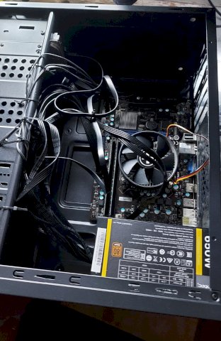 Računalo (PC)  WIFI, Intel i7, SSD, 1TB HDD, MSI