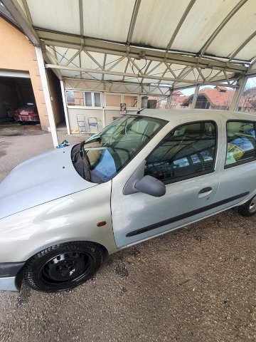 Renault Clio 1.2 benzin