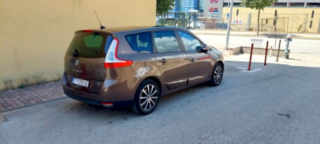 Renault Grand Scenic 1,5 dCi (sa jamstvom)