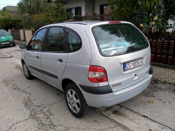 Renault Scenic 1.9 Dci