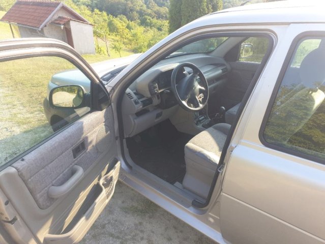 Rover freelander 1.8i +plin