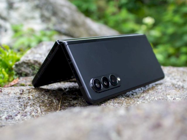 SAMSUNG GALAXY Z FOLD 3 5G 256GB BLACK