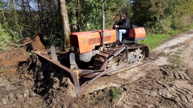 Same Explorer 90 c - gusjenicar