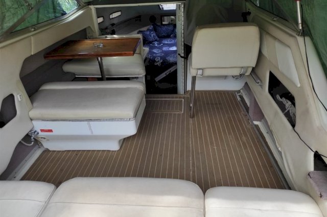 Sea Ray Sundancer 250