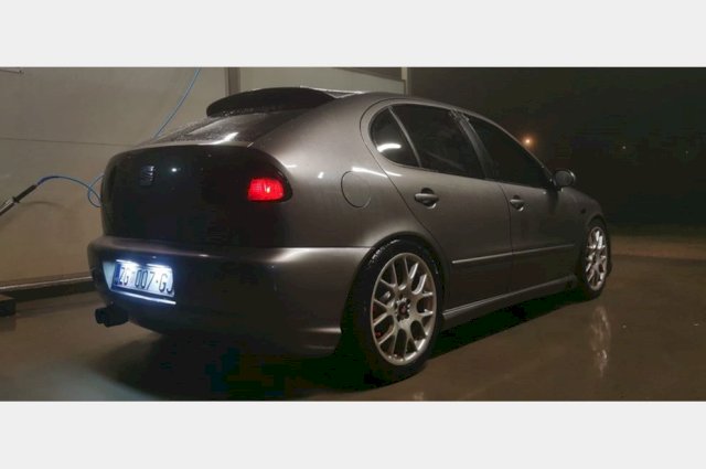 Seat Leon 1M ARL 300KS