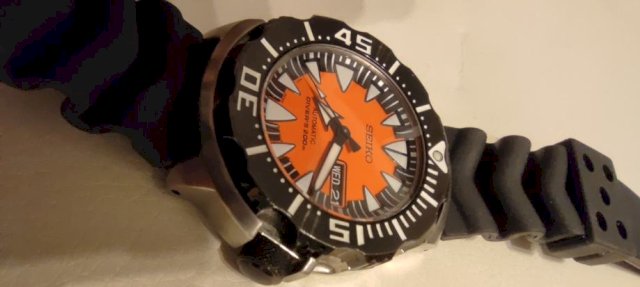 Seiko SRP315K1 (monster) sa safirnim staklom