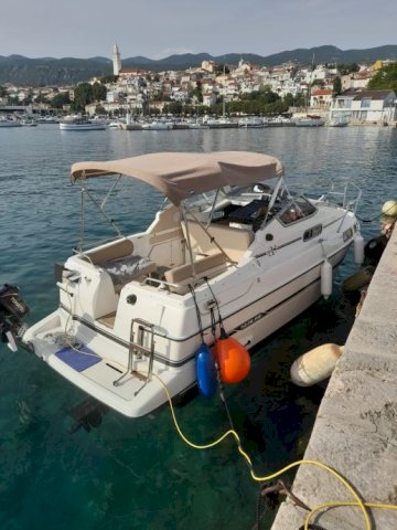 Seline 218