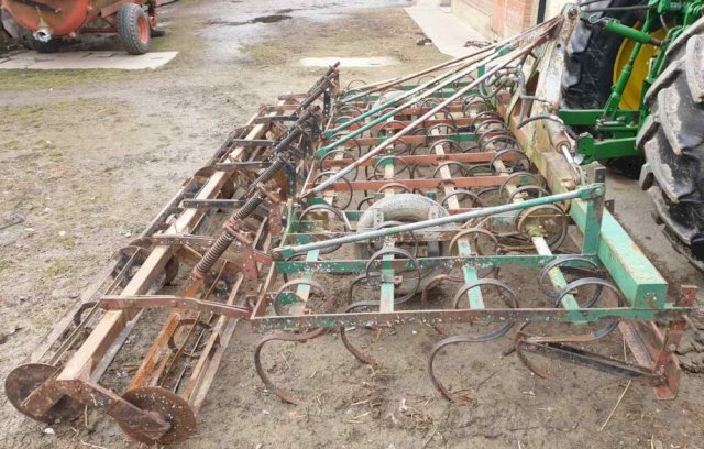 Sjetvospremač 4 m hidraulično sklopiv