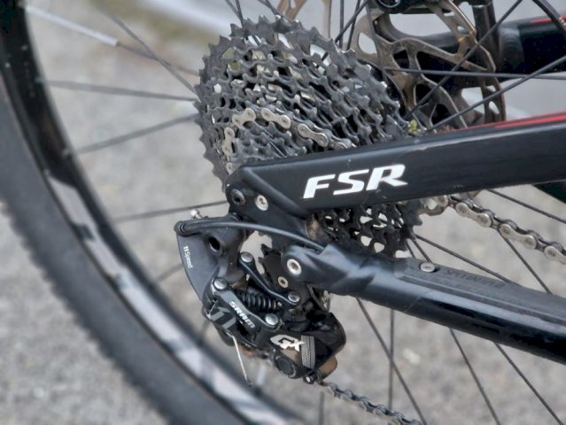 Specialized Stumpjumper FSR / FOX/GX / Mog. Zamje