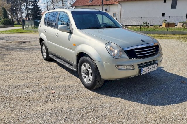 Ssang Yong Rexton 4x4, RX290 D, 2003.god., reg. 0