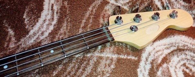 Stagg Precision bass