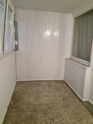 Stan: Zagreb (Savica), 65.00 m2**TOP LOKACIJA