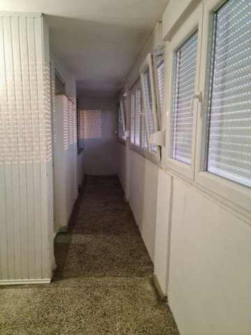 Stan: Zagreb (Savica), 65.00 m2**TOP LOKACIJA