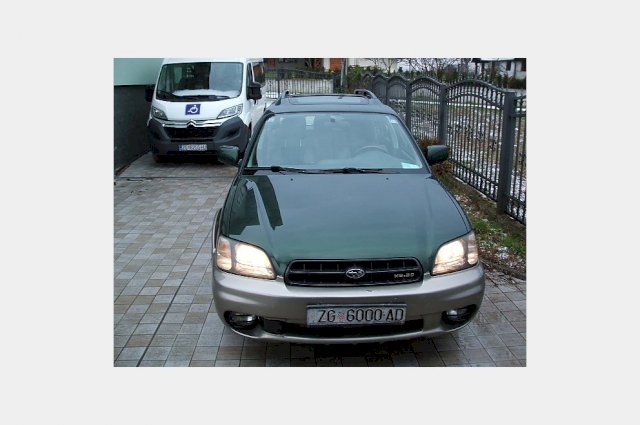 Subaru Outback legacy 3.0 outback