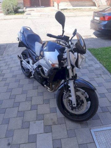 Suzuki GSR 600 600 cm3, 2007 god.