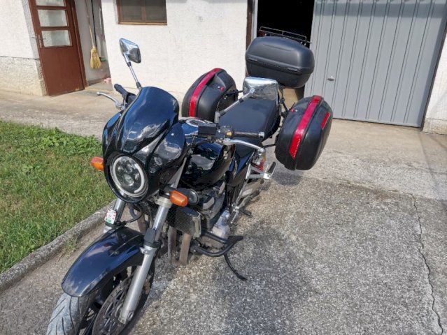 Suzuki Gsx1400 1400 cm3, 2006 god.