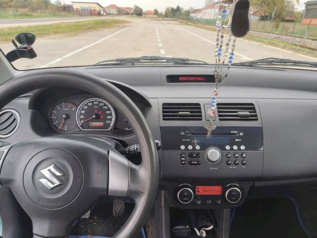 Suzuki Swift 1,3 GS