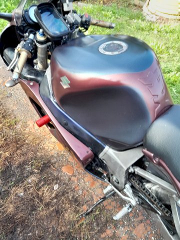 Suzuki gsxr 750 k2