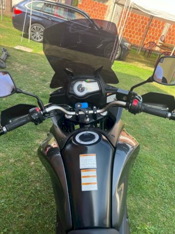 Suzuki vstrom 645 cm3, 2014 god.