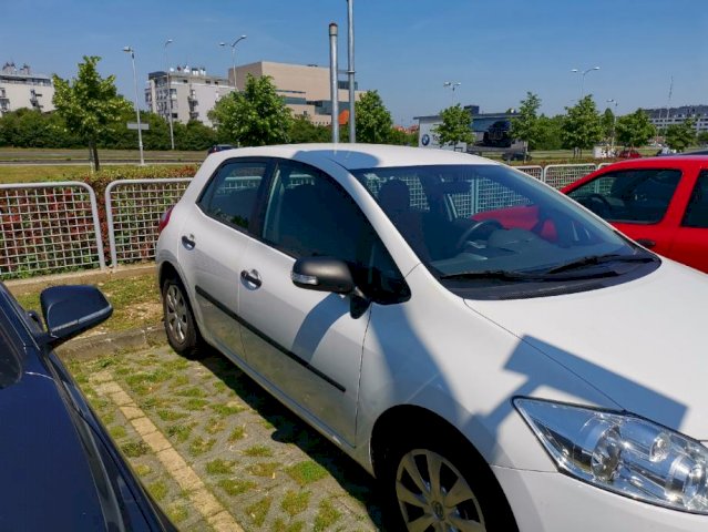 TOYOTA AURIS 1.4, 2012 god.