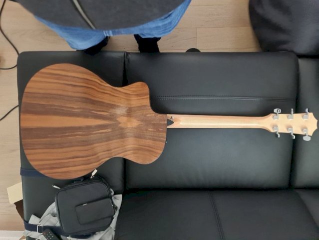 Taylor 114ce elektro-akustična gitara