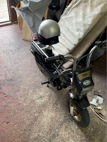 Tomos tori