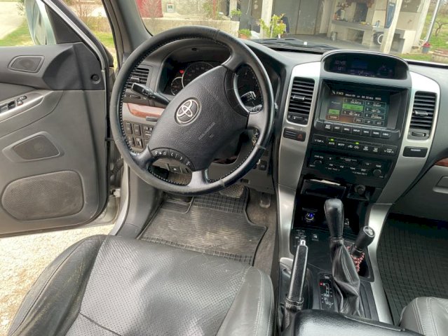 Toyota Land Cruiser 3,0 D-4D