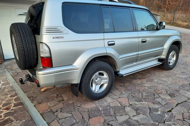 Toyota Land Cruiser 3,0 D-4d-KAO NOVO,110tkm