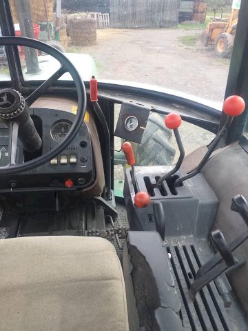 Traktor john deere 2850