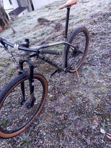 Trek Procaliber AL (karbonski kotači)