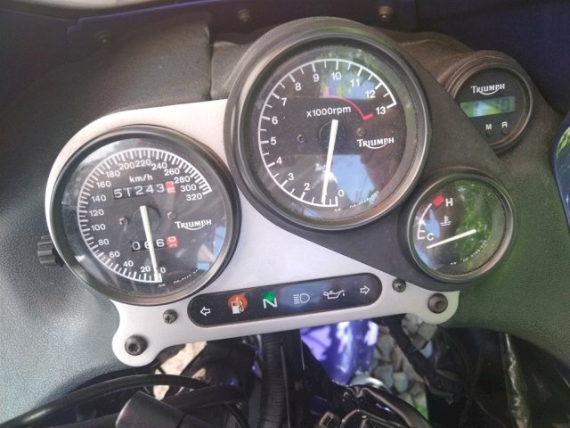 Triumph sprint 900 1995