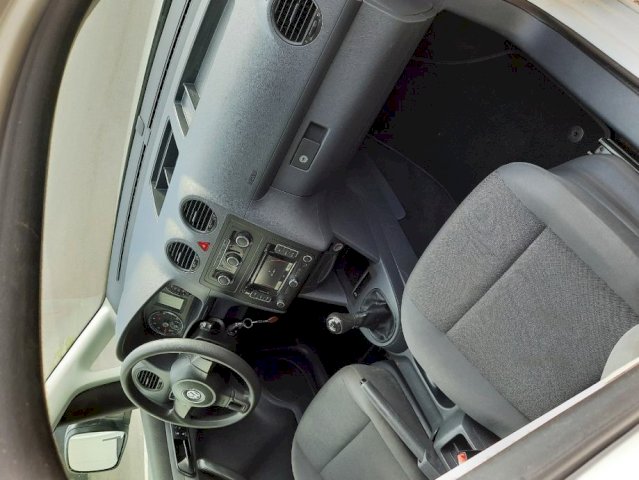 VOLKSWAGEN CADDY MAXI 2.0, 2015 GOD, OSTECEN, 599