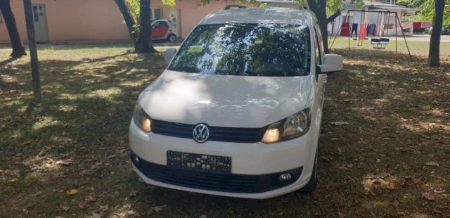 VW Caddy maxi 1,6 TDI Kombi.2013. Model '14. klim