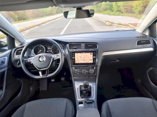 VW Golf 7 1,6 TDI BMT,2017 god, 143000 km