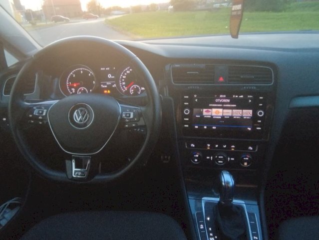 VW Golf 7 1,6 TDI BMT DSG