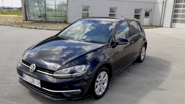 VW Golf 7.5 - 1.6 TDI - KUPLJEN NOV U HR