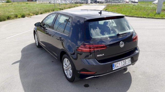 VW Golf 7.5 - 1.6 TDI - KUPLJEN NOV U HR