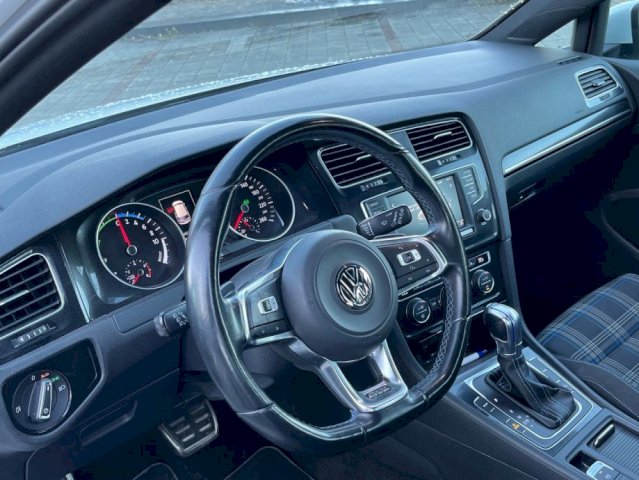 VW Golf 7 GTE DSG