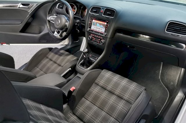 VW Golf VI GTD