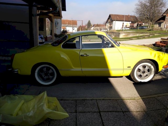 VW Karmann Ghia