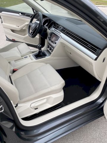 VW Passat Variant 1,6 TDI 2016g