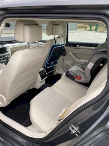 VW Passat Variant 1,6 TDI 2016g
