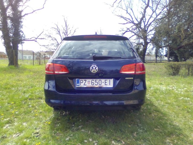 VW Passat Variant 1,6 TDI .206 tis.tempomat