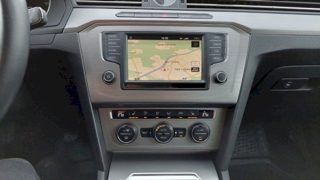 VW Passat Variant 1,6 TDI u odličnom stanju!